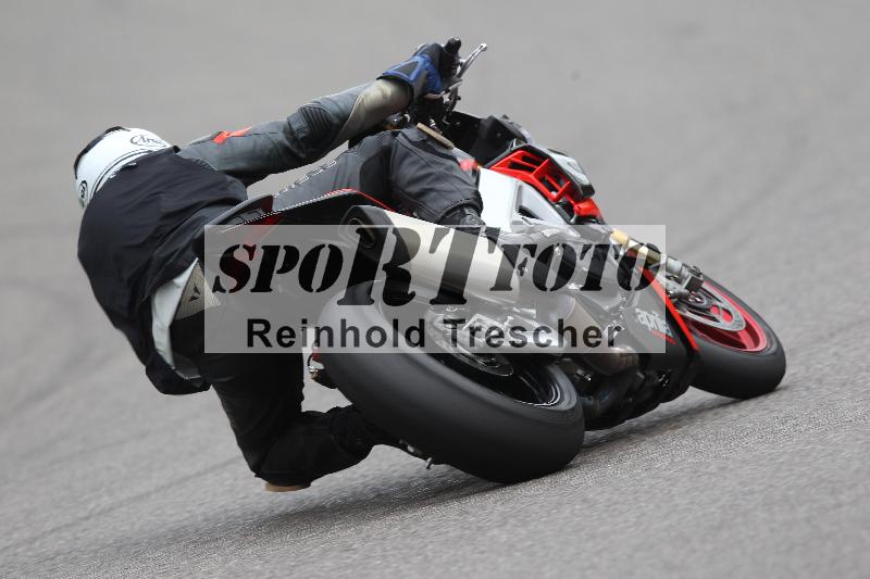 Archiv-2022/68 13.10.2022 Speer Racing ADR/Freies Fahren rot und gelb/19